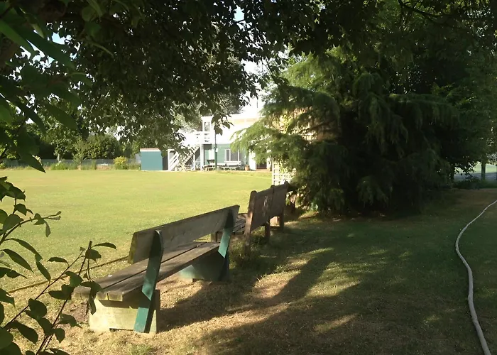 Fabulous One Bedroom Flat With Private Garden